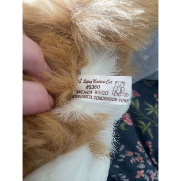 American Wego Toy White & Tan 13" Sitting Maltese Cat Plush Stuffed Animal - Picture 3 of 14